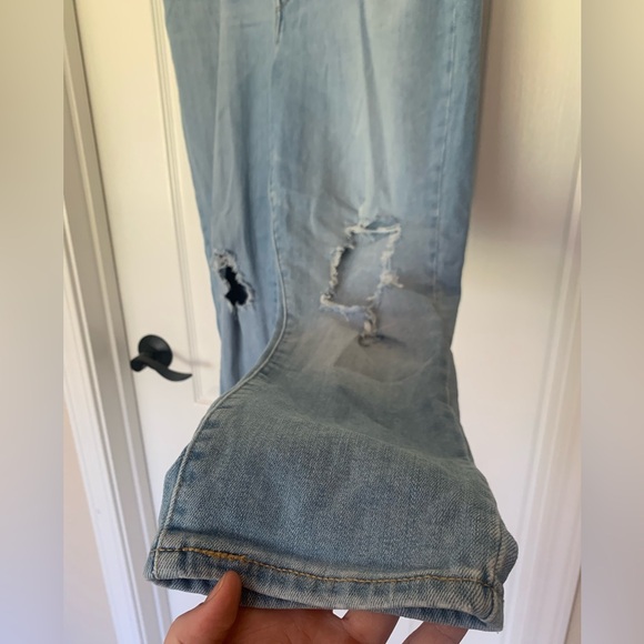 Levi's Women's 721 High Rise Distressed Skinny Ankle Jeans Azure Falls - Size 32 - Picture 7 of 16